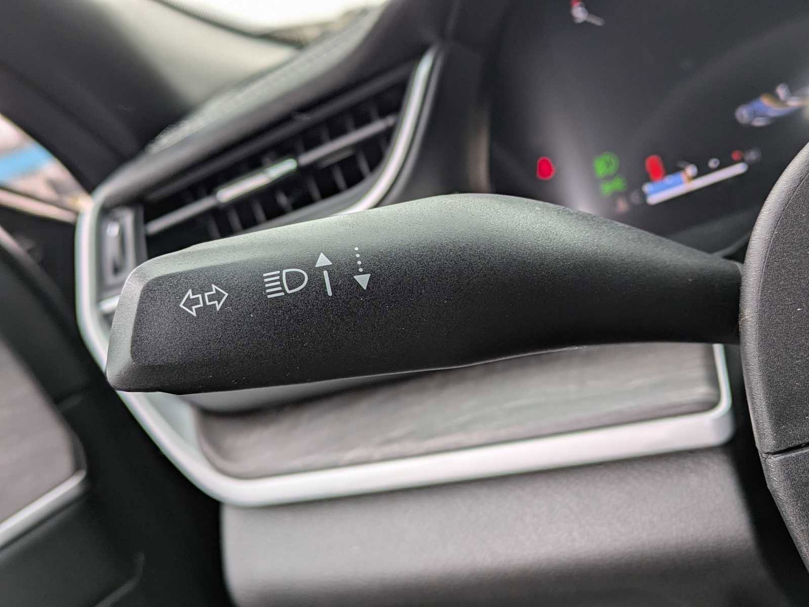 Used 2025 Jeep Grand Cherokee L Limited w/ Trailer Tow Package image 26