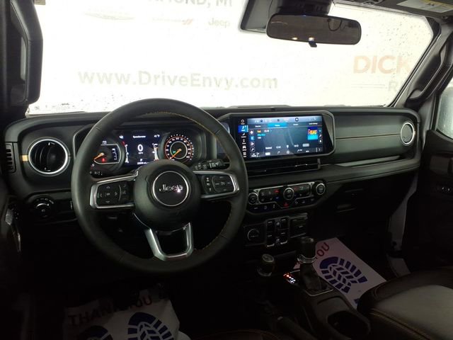 Used 2024 Jeep Wrangler Sahara w/ Dual Top Group image 10