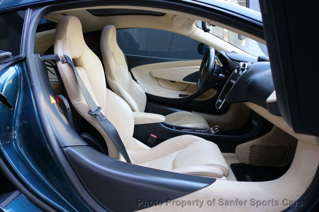 Used 2017 McLaren 570S Coupe image 23