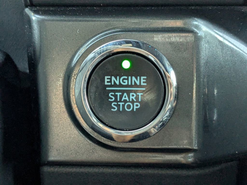 Certified 2023 Ford F150 XLT w/ Equipment Group 302A High image 32