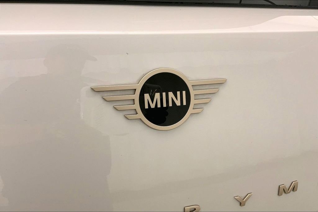 Certified 2025 MINI Cooper Countryman S w/ Comfort Package Max image 30
