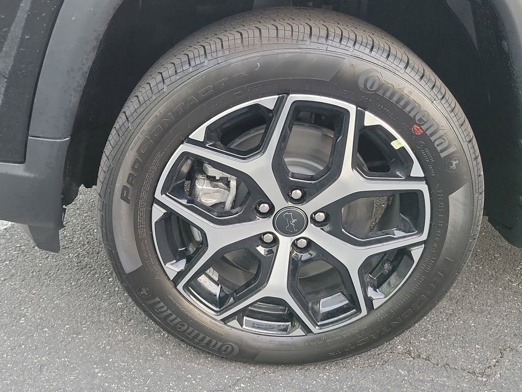 New 2026 Jeep Compass Limited image 25