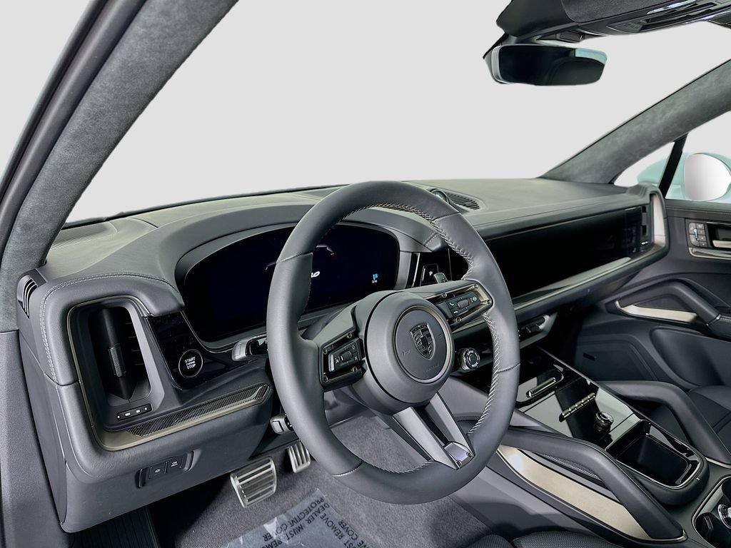 New 2026 Porsche Cayenne Turbo AWD/4WD image 4
