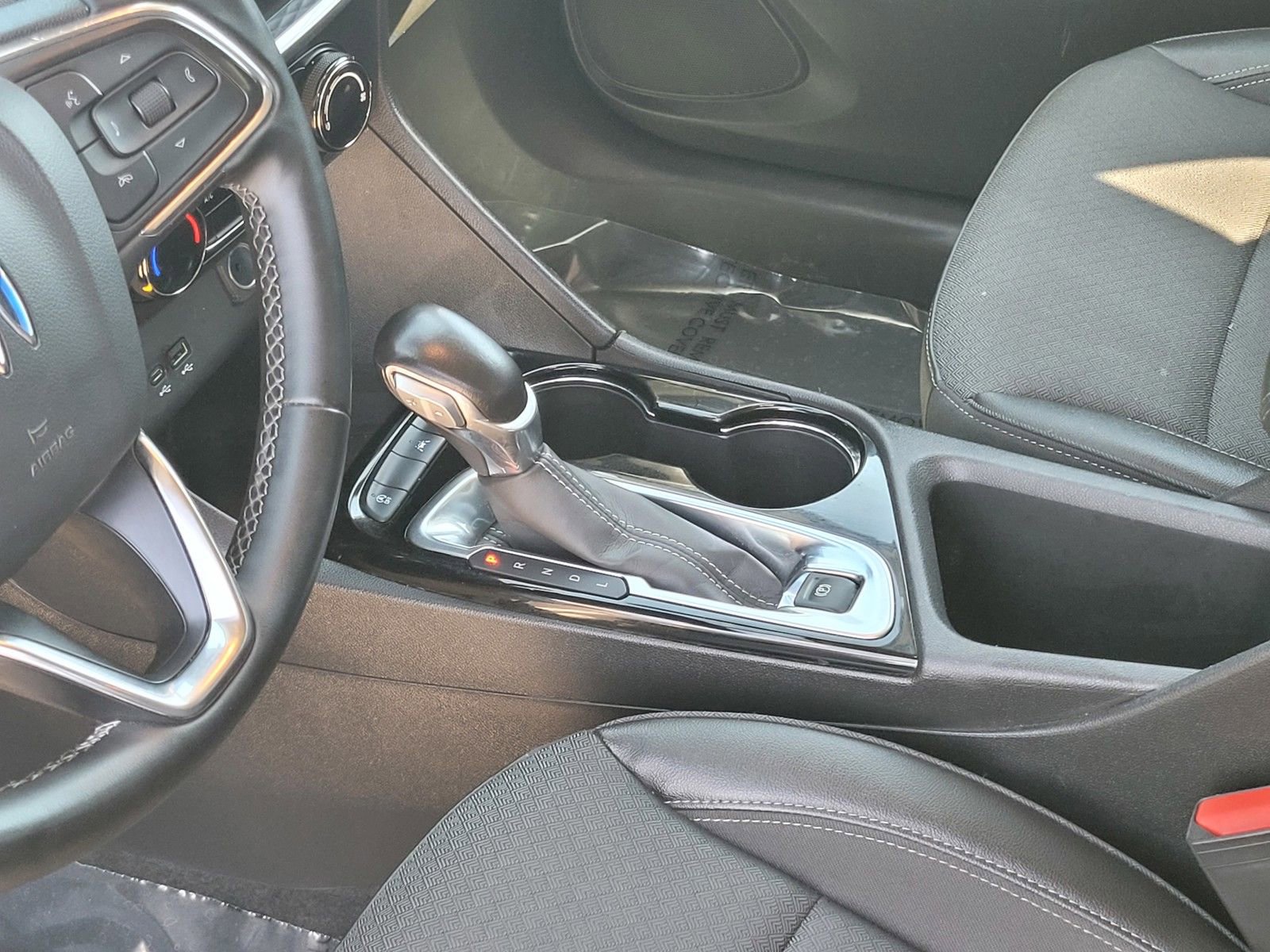 Used 2024 Buick Encore GX Preferred image 17