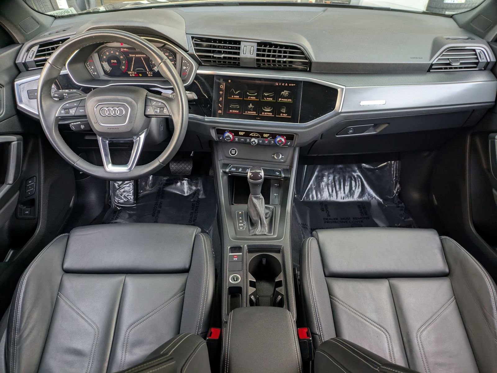 Used 2023 Audi Q3 2.0T Premium w/ Black Optic Sport Package image 7