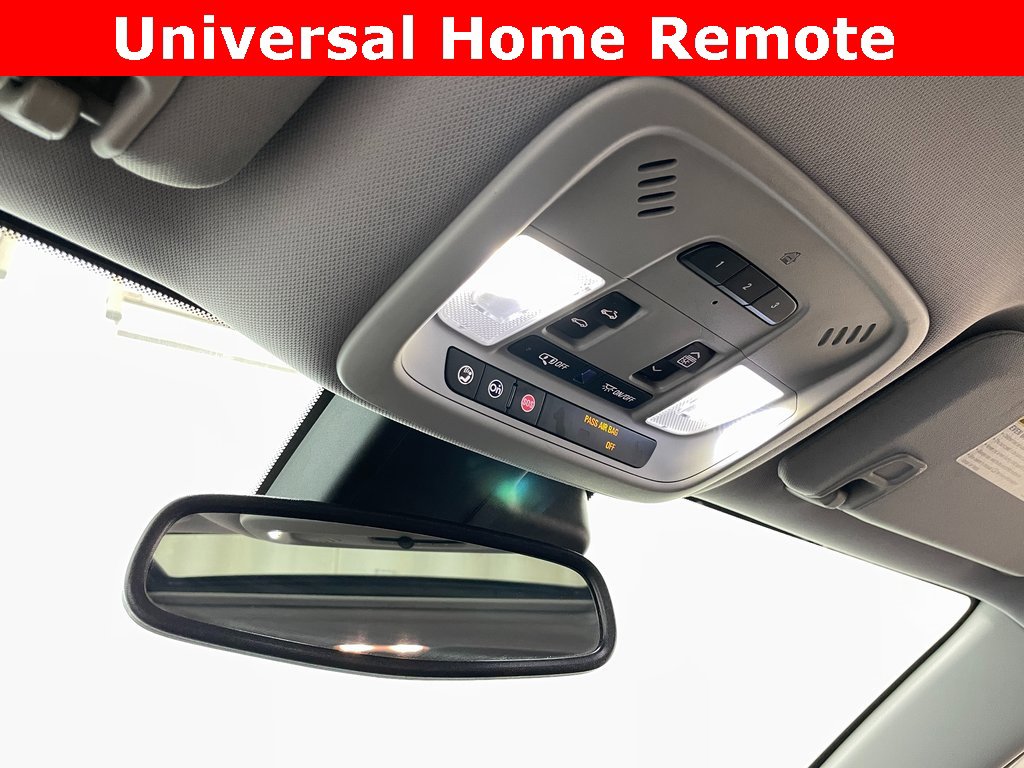 Certified 2018 Chevrolet Malibu Premier w/ Premier Sun and Wheel Package image 31