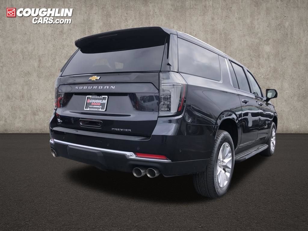 Used 2025 Chevrolet Suburban Premier AWD/4WD image 9