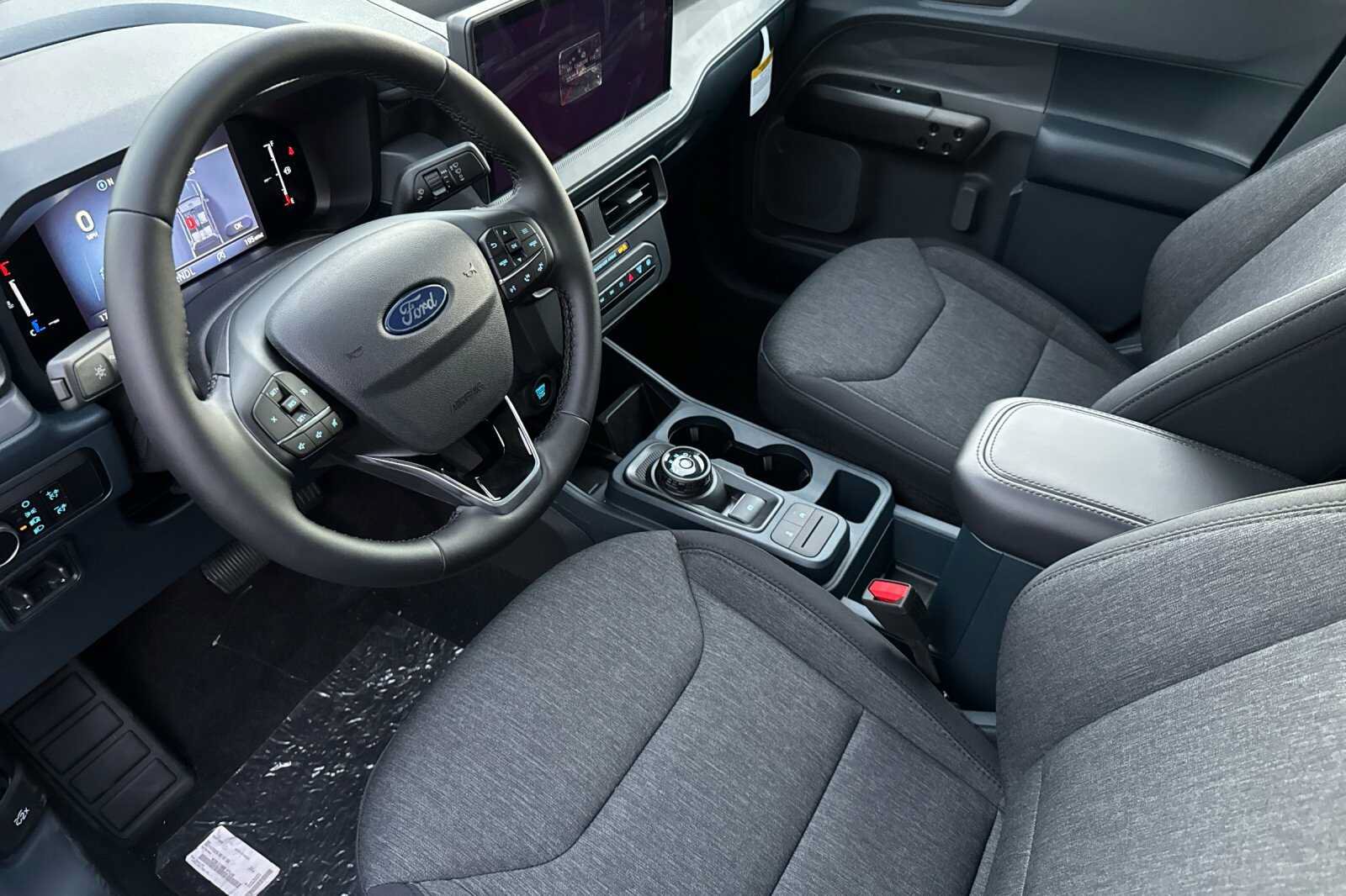 New 2025 Ford Maverick XLT w/ XLT Luxury Package AWD/4WD image 7