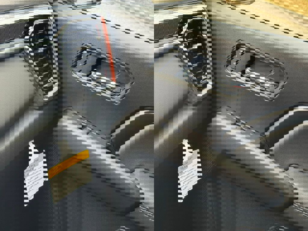 New 2026 GMC Canyon Elevation w/ Convenience Package image 35