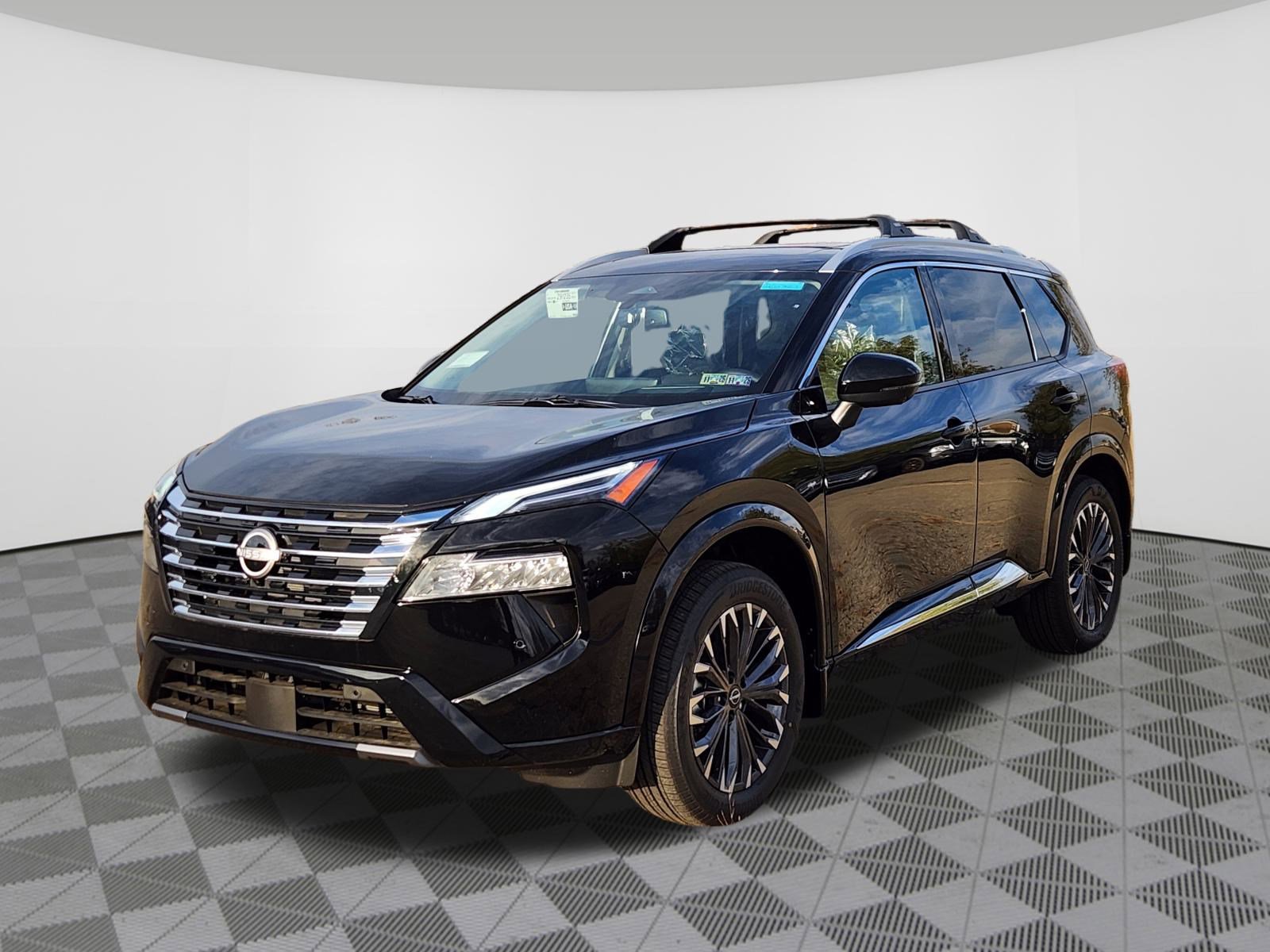 New 2026 Nissan Rogue Platinum w/ Platinum Premium Package image 2