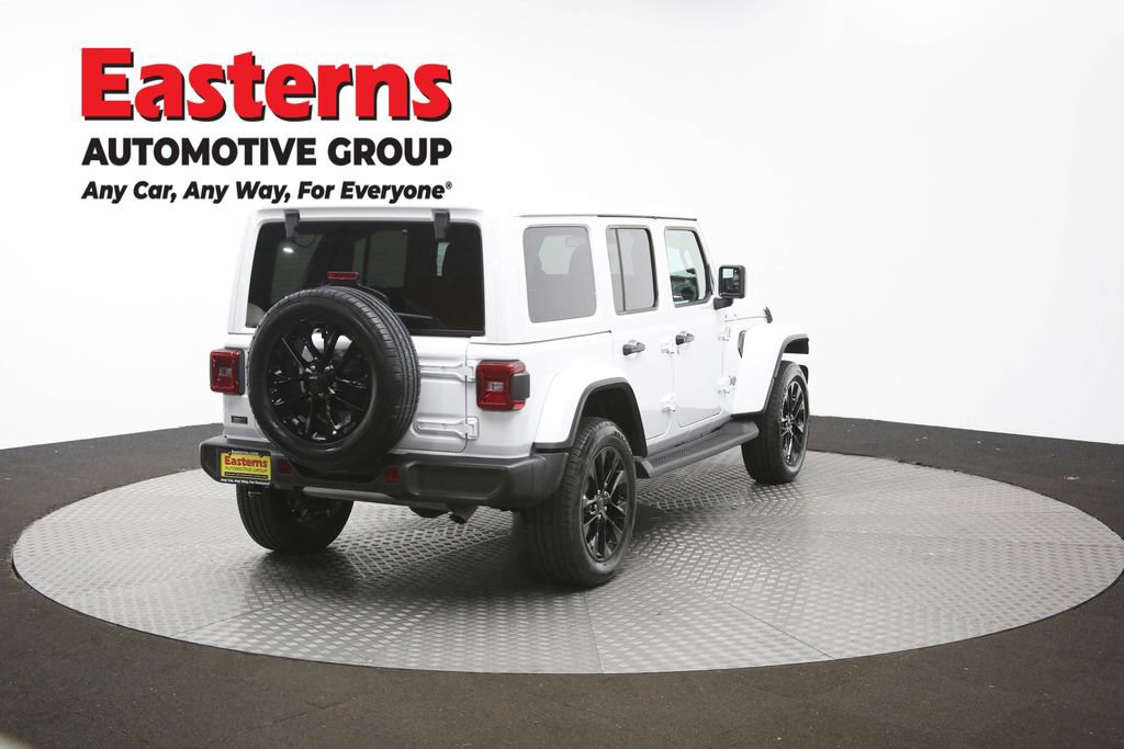 Used 2025 Jeep Wrangler Unlimited Sahara image 39