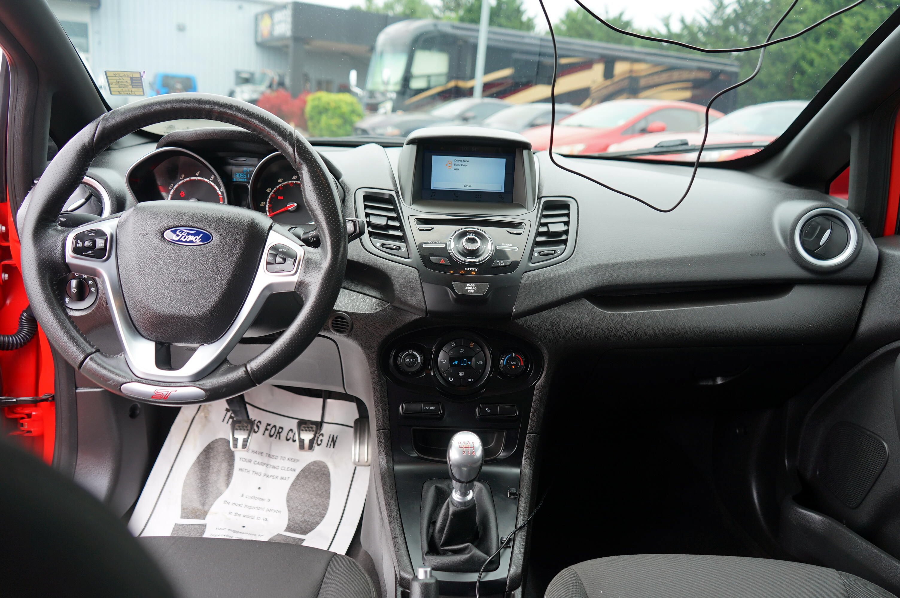Used 2016 Ford Fiesta ST FWD image 15