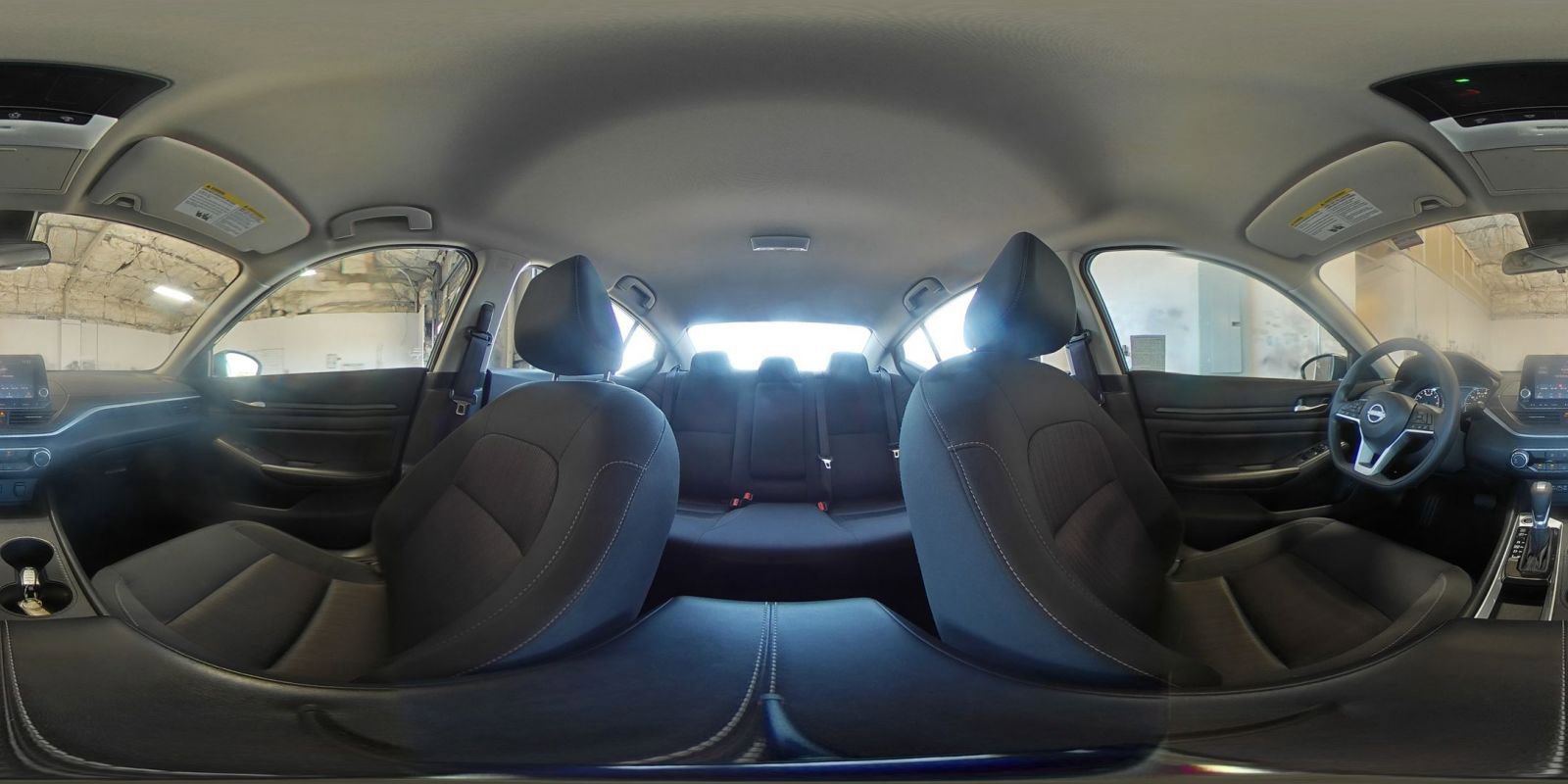 Used 2025 Nissan Altima 2.5 SV FWD image 42