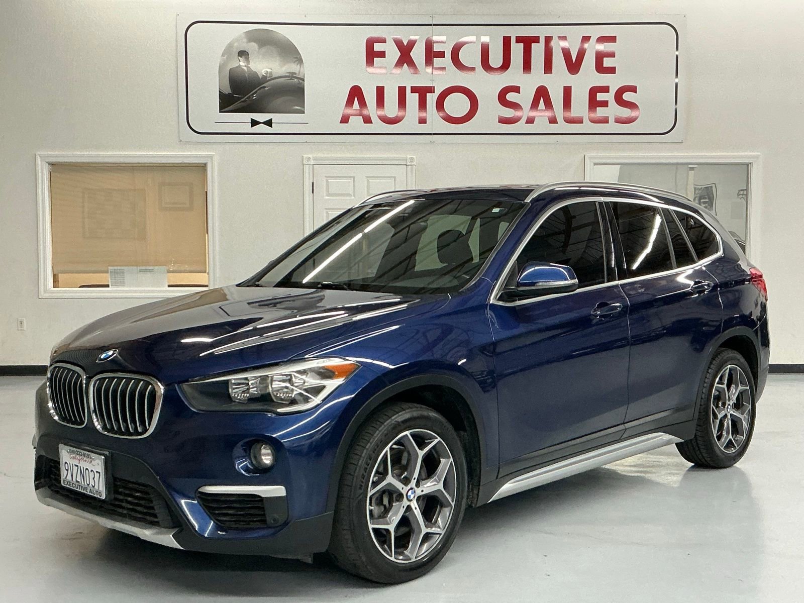 Used 2019 BMW X1 sDrive28i image 1