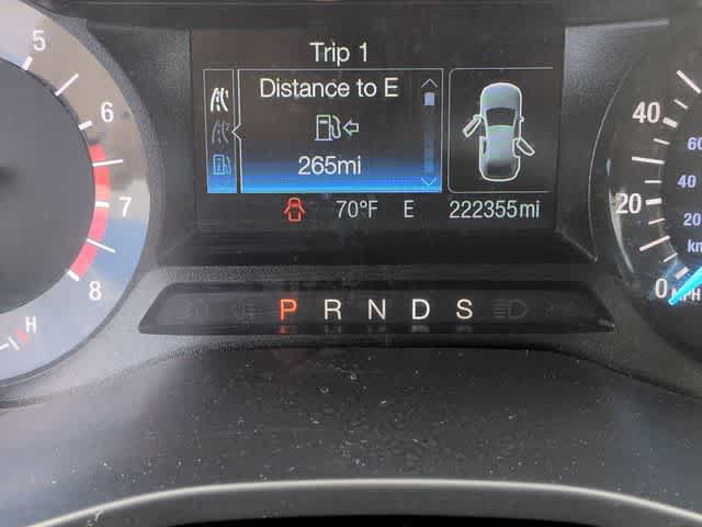 Used 2015 Ford Fusion SE FWD image 30