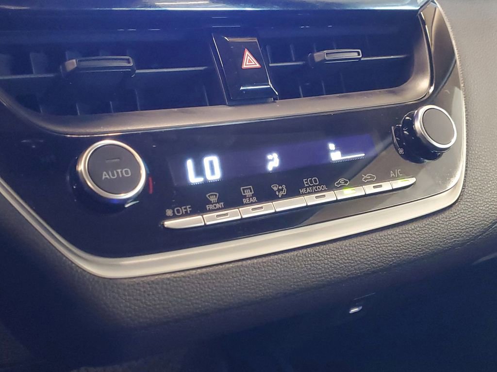 Used 2024 Toyota Corolla LE image 27