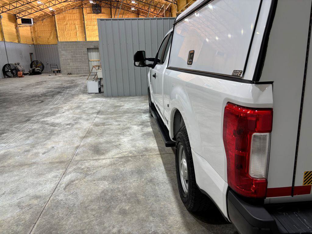 Used 2017 Ford F250 XL w/ Power Equipment Group image 9
