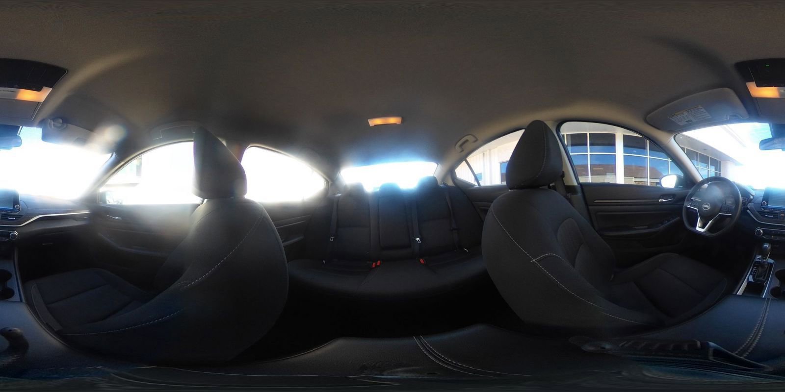 Used 2025 Nissan Altima 2.5 SV image 41