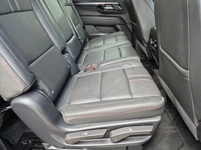 Used 2025 Chevrolet Tahoe RST w/ Comfort Package AWD/4WD image 20