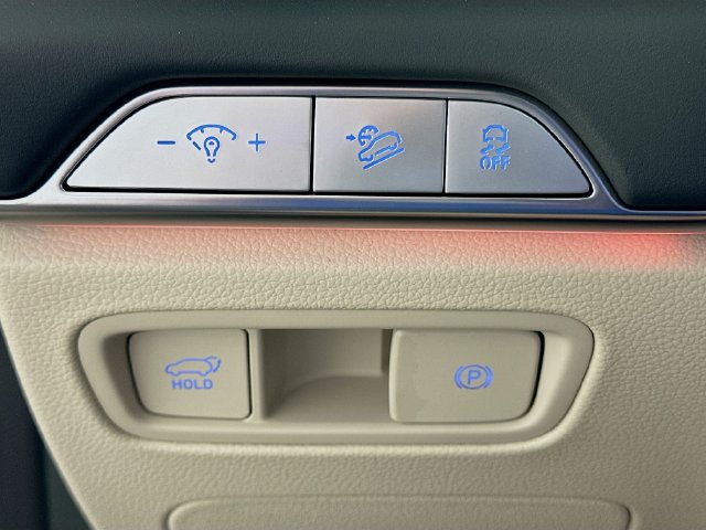New 2025 Genesis GV80 3.5T e-SC AWD/4WD image 21