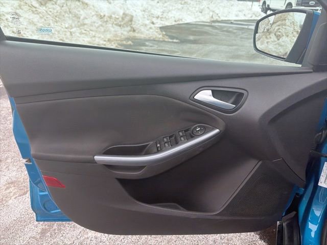 Used 2014 Ford Focus Titanium image 17