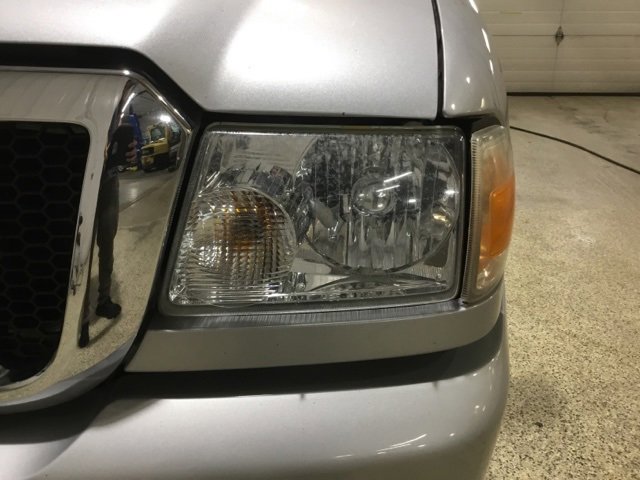 Used 2011 Ford Ranger XLT image 7