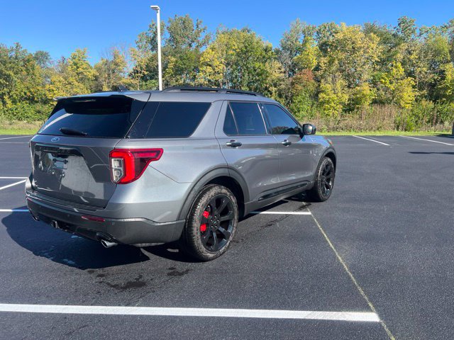 Used 2023 Ford Explorer ST-Line w/ Class IV Trailer Tow Package AWD/4WD image 11
