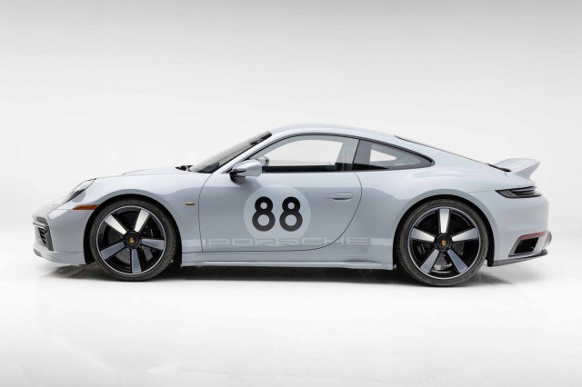 Used 2023 Porsche 911 Sport Classic image 13