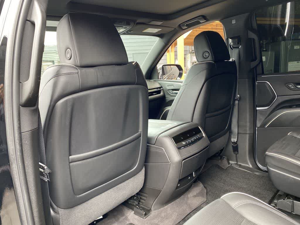 Used 2023 Cadillac Escalade Sport w/ LPO, ONYX Package AWD/4WD image 16