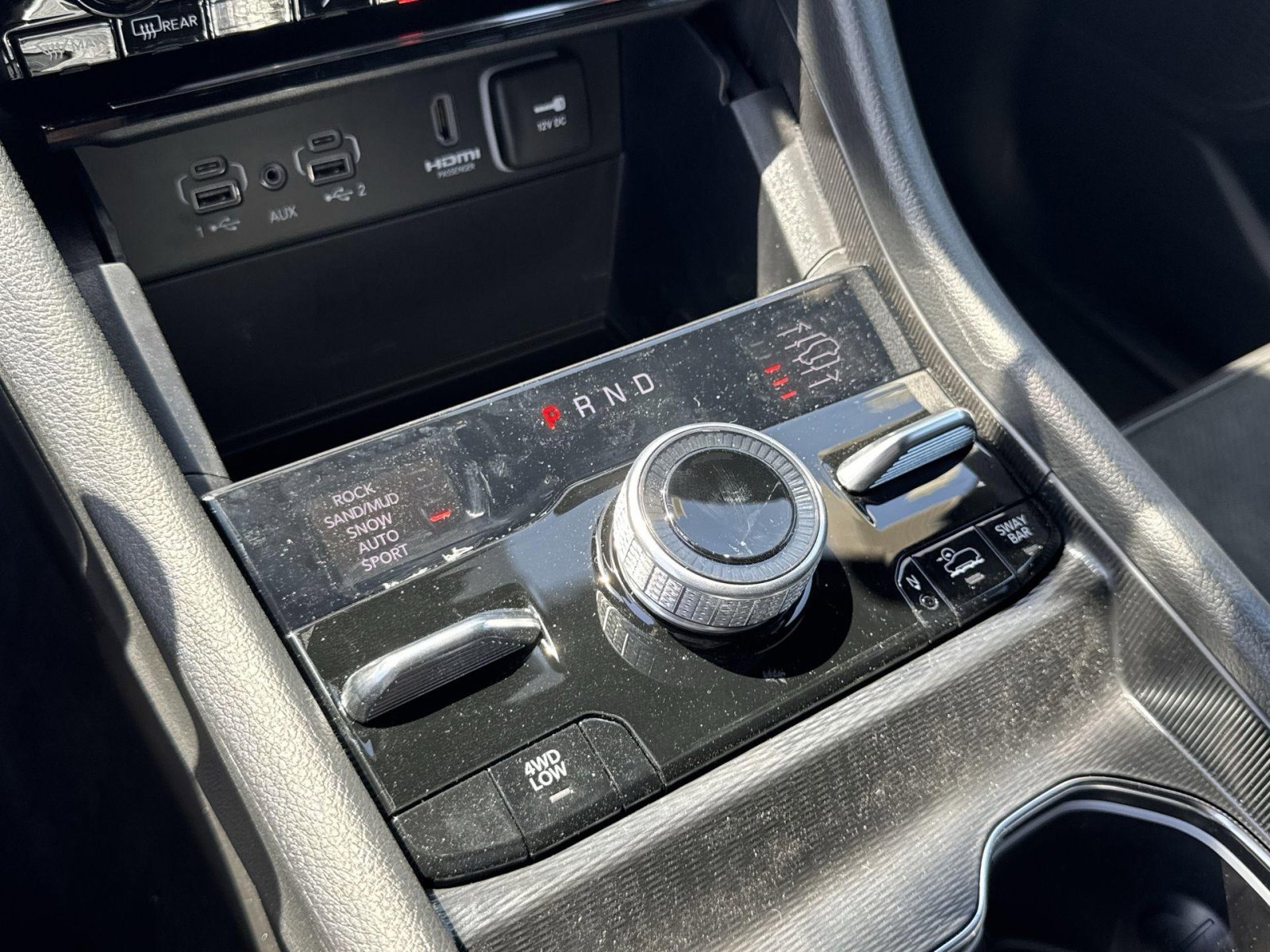 New 2025 Jeep Grand Cherokee Trailhawk AWD/4WD image 28