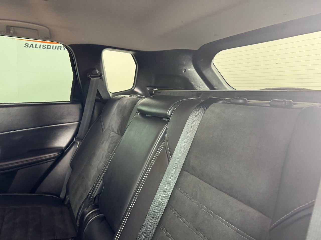 Used 2022 Mitsubishi Outlander SE image 25