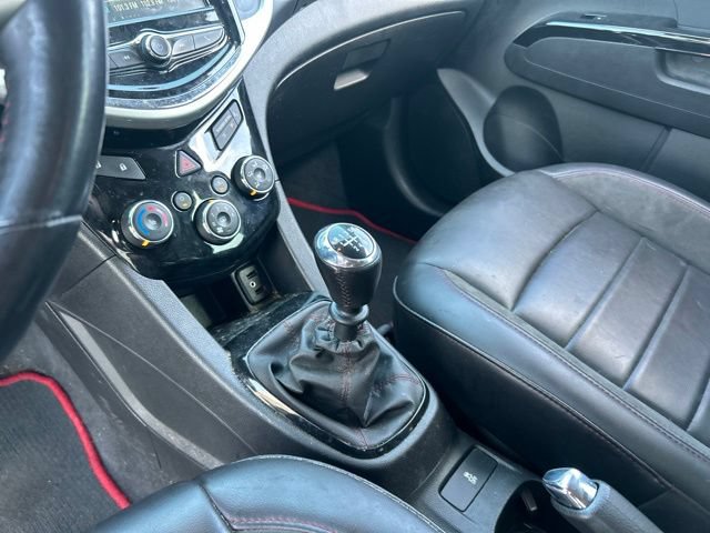Used 2017 Chevrolet Sonic Premier FWD image 11