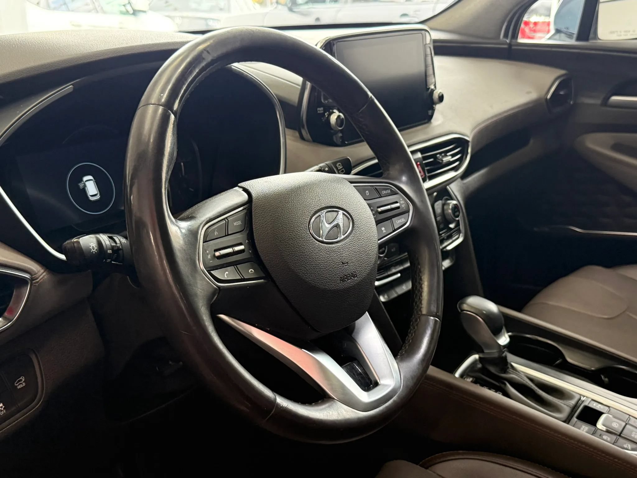 Used 2019 Hyundai Santa Fe AWD w/ Cargo Package image 9