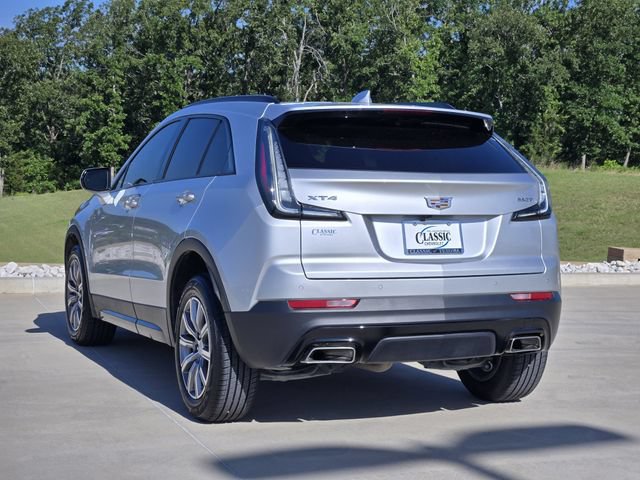 Used 2022 Cadillac XT4 Sport w/ Comfort Package FWD image 6