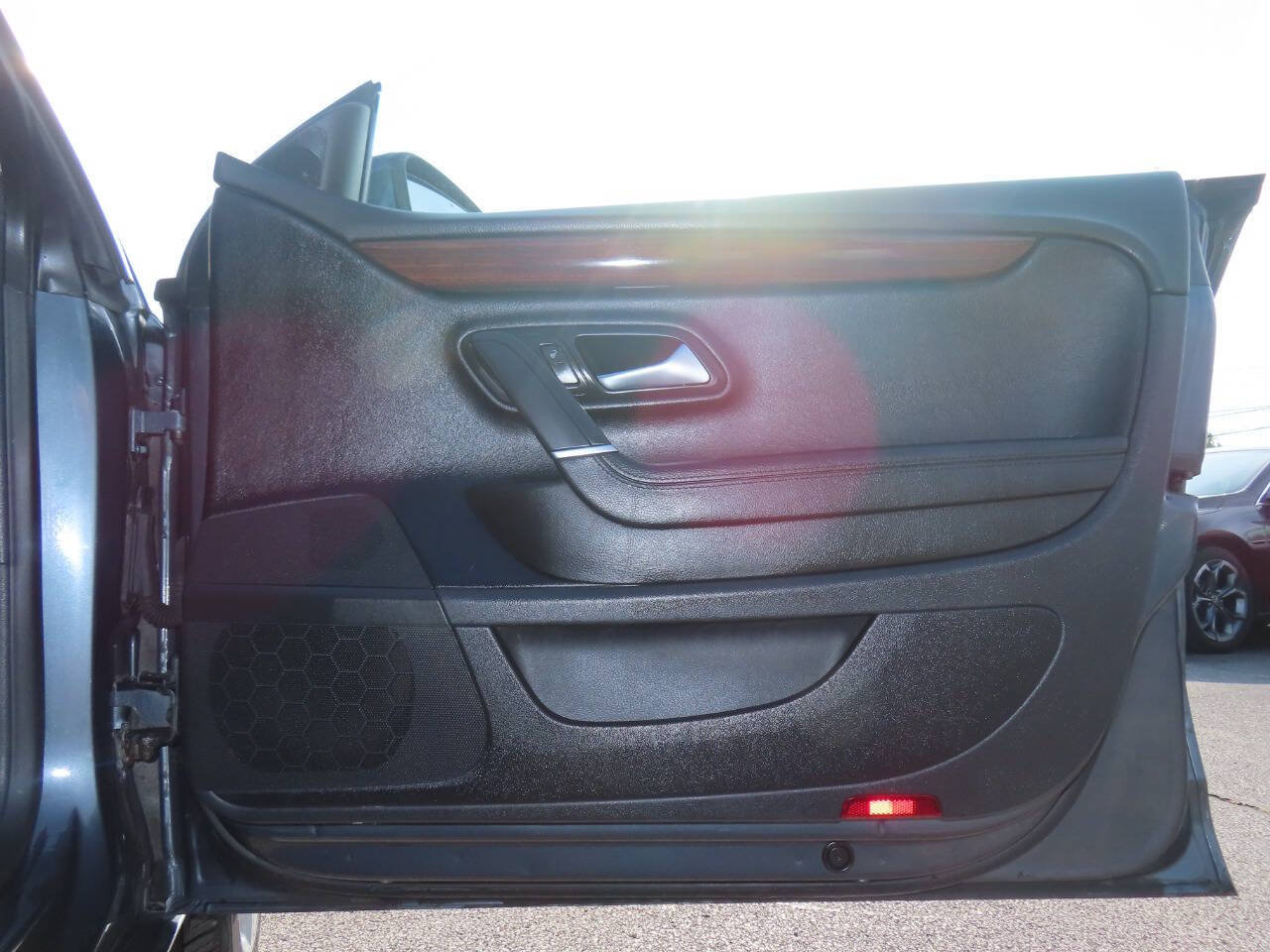 Used 2012 Volkswagen CC Lux Plus FWD image 39