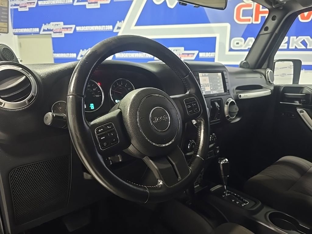 Used 2012 Jeep Wrangler Unlimited Sahara w/ Dual Top Group image 16