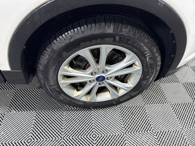 Used 2018 Ford Escape SEL image 11