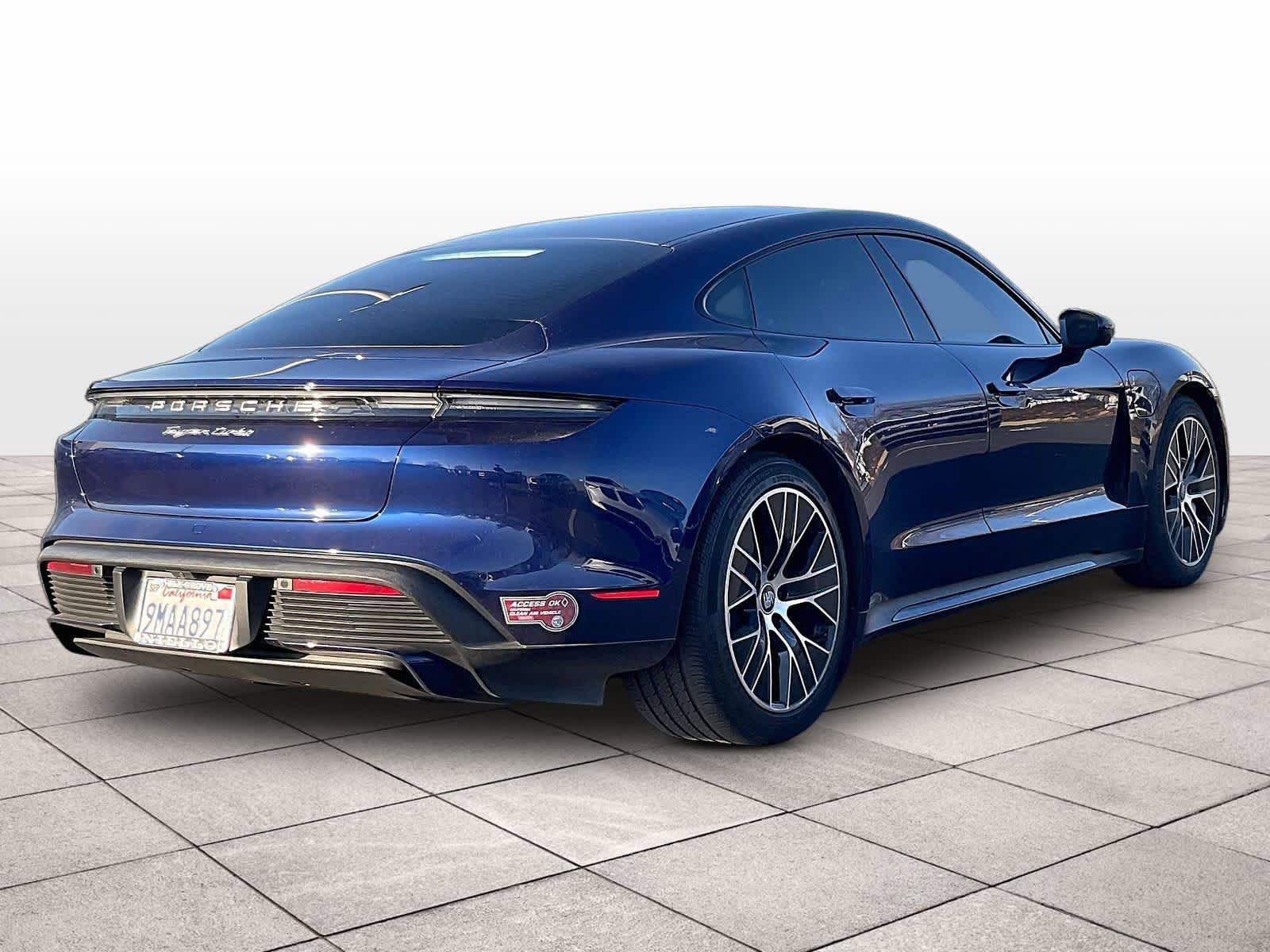 Used 2020 Porsche Taycan Turbo image 12