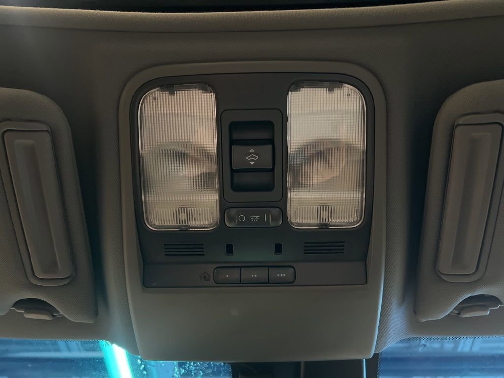 Used 2004 Acura MDX Touring image 26