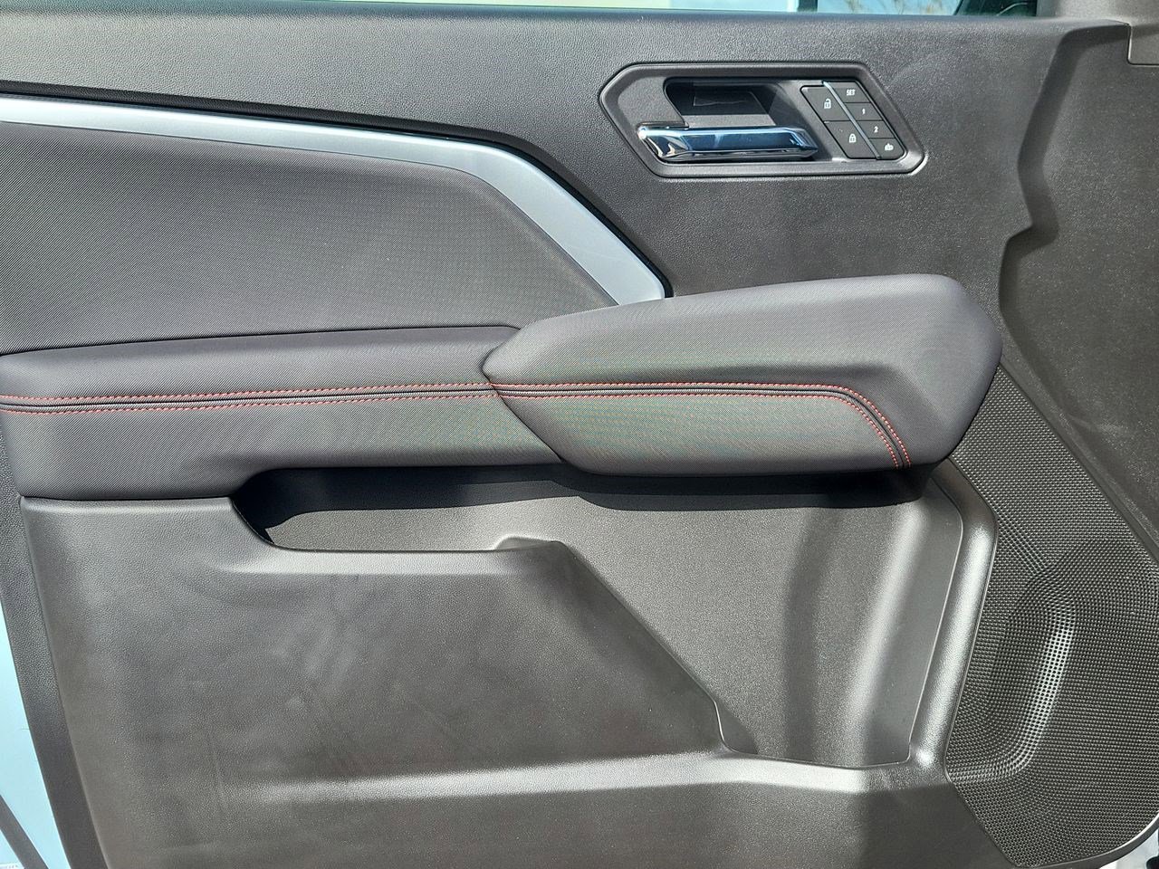 New 2026 Chevrolet Colorado Z71 w/ Technology Package image 24