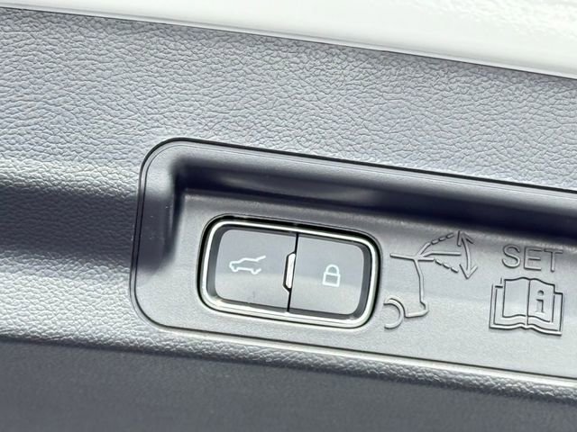 New 2026 Ford Explorer Active w/ Active Comfort Package image 5