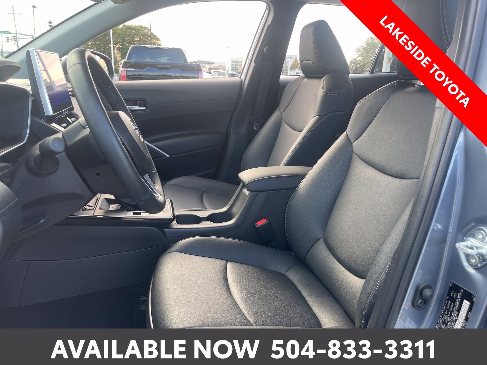 Certified 2026 Toyota Corolla Cross XLE FWD image 28