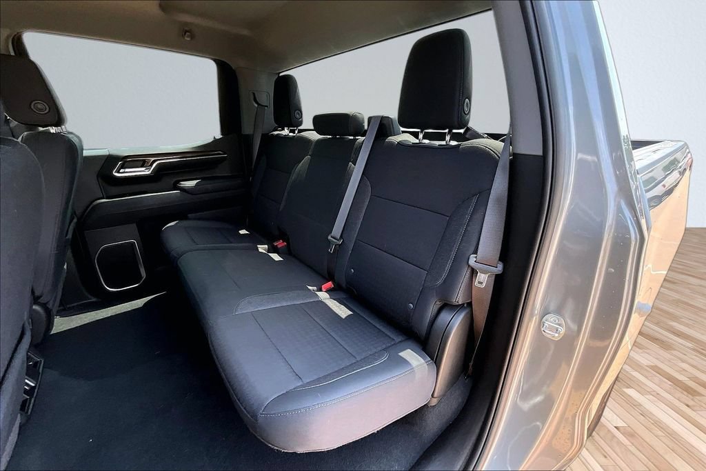Used 2024 Chevrolet Silverado 1500 LT AWD/4WD image 24