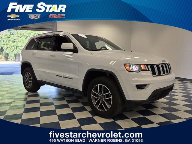 Used 2020 Jeep Grand Cherokee Laredo w/ 18" Wheel & 8.4" Radio Group image 1