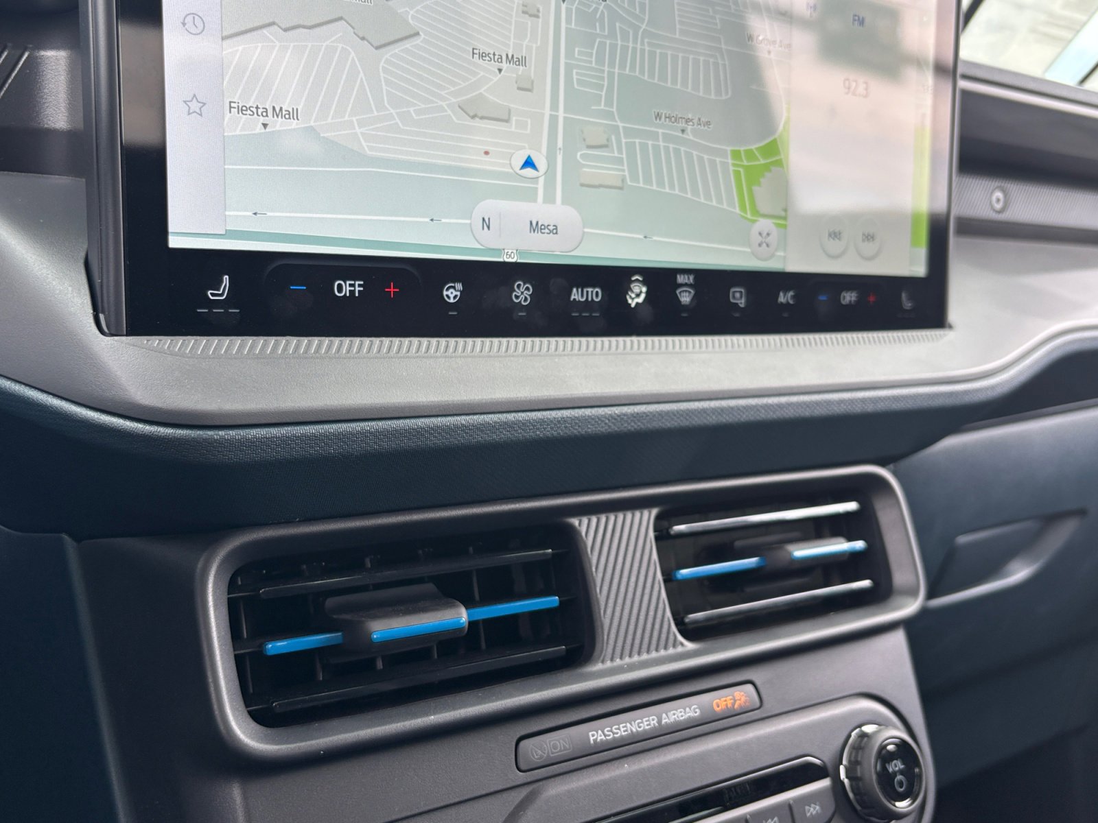 New 2025 Ford Maverick Lobo AWD/4WD image 31