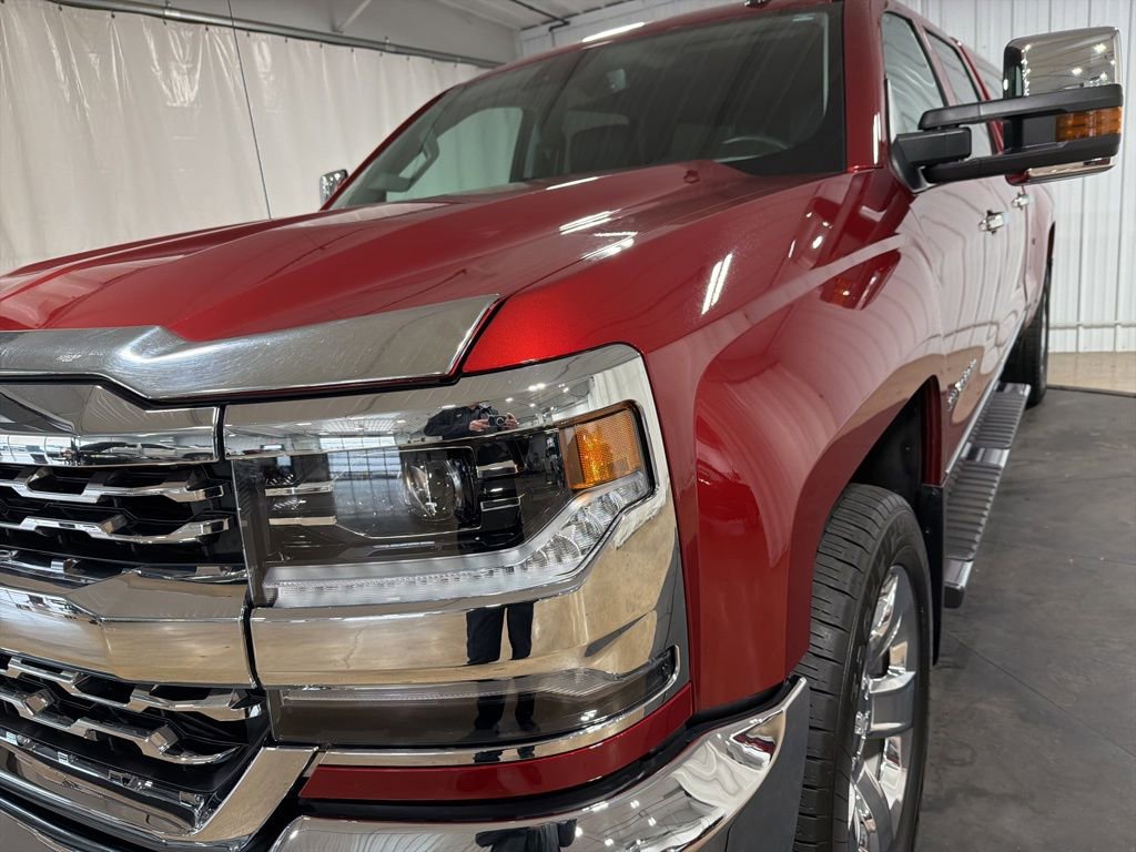 Used 2018 Chevrolet Silverado 1500 LTZ w/ LTZ Plus Package image 14