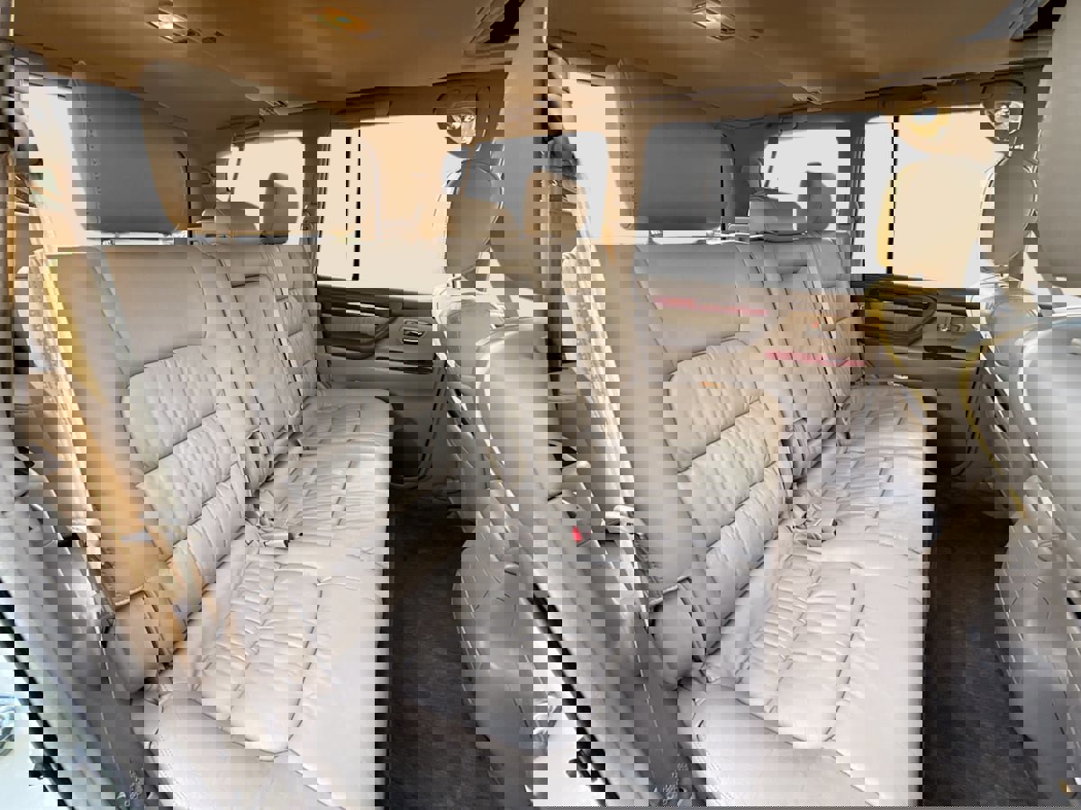 Used 2000 Lexus LX 470 4WD image 26