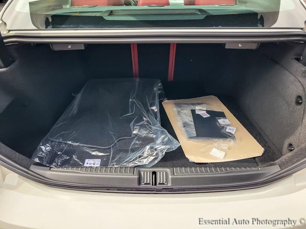 New 2025 Alfa Romeo Giulia AWD w/ Veloce Package AWD image 20