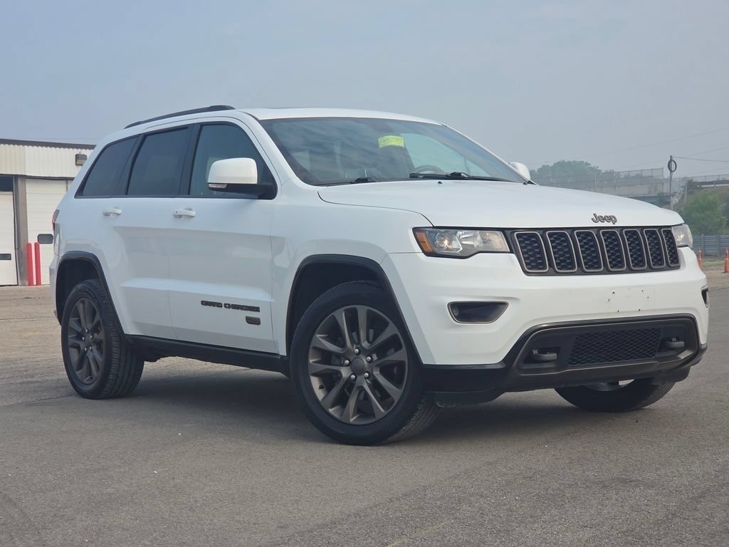 Used 2016 Jeep Grand Cherokee Limited 75th Anniversary AWD/4WD image 2