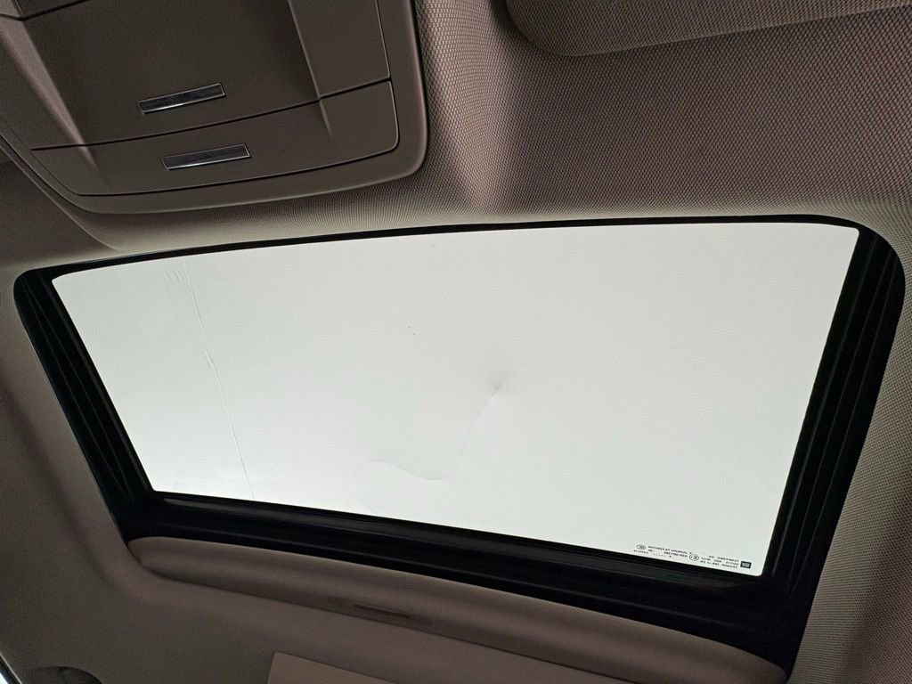 Used 2019 GMC Yukon SLT w/ Open Road Package AWD/4WD image 39